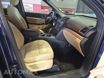 2017 Ford Explorer – miniatura 8