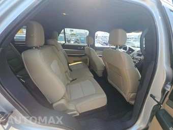 2017 Ford Explorer - miniatura 16