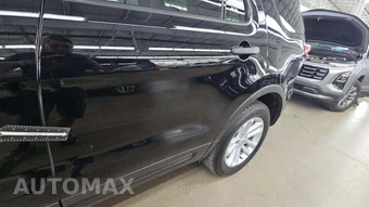 2017 Ford Explorer – miniatura 24