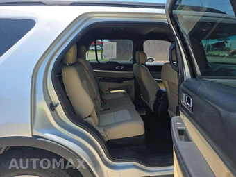 2017 Ford Explorer – miniatura 14