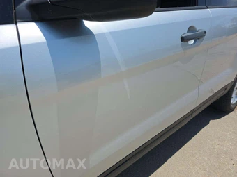 2017 Ford Explorer – miniatura 26