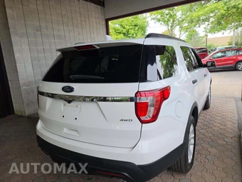2017 Ford Explorer - miniatura 3