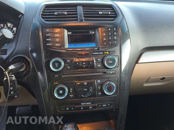 2017 Ford Explorer – miniatura 11