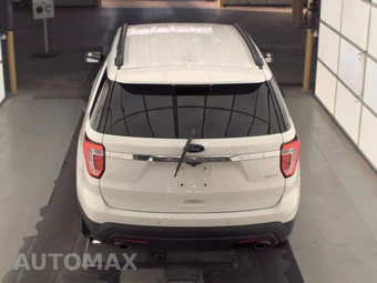 2017 Ford Explorer – miniatura 5