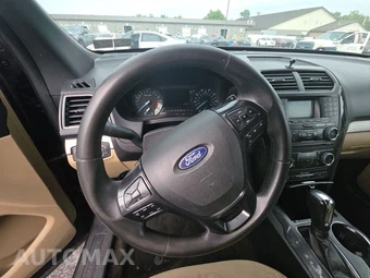 2017 Ford Explorer - miniatura 10