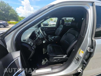 2017 Ford Explorer Limited - miniatura 3