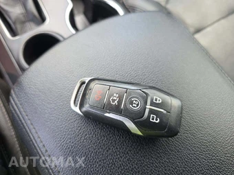 2017 Ford Explorer Limited - miniatura 5