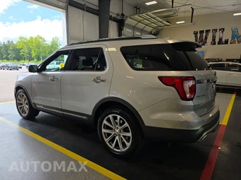 2017 Ford Explorer Limited – miniatura 6