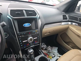 2017 Ford Explorer Limited – miniatura 11