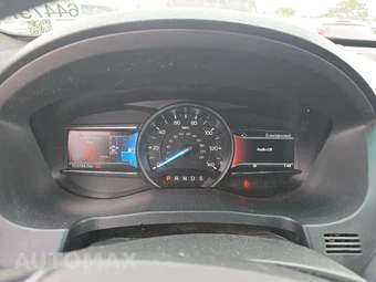 2017 Ford Explorer Limited – miniatura 12
