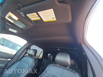 2017 Ford Explorer Limited - miniatura 11