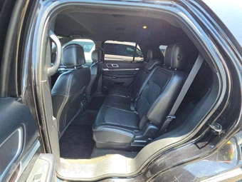 2017 Ford Explorer Limited - miniatura 13