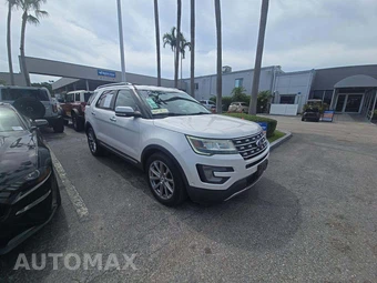 2017 Ford Explorer Limited – miniatura 4