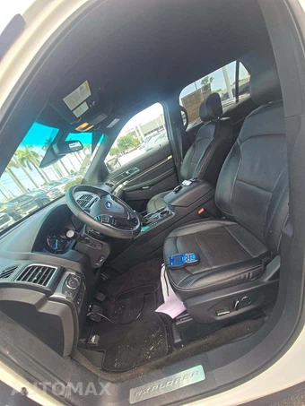 2017 Ford Explorer Limited – miniatura 6