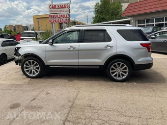 2017 Ford Explorer Limited - miniatura 2