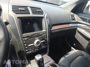 2017 Ford Explorer Limited – miniatura 11