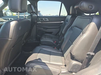 2017 Ford Explorer Limited – miniatura 13