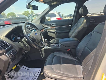 2017 Ford Explorer Limited – miniatura 7