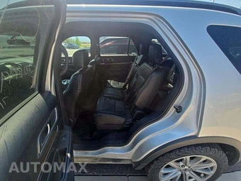 2017 Ford Explorer Limited - miniatura 13