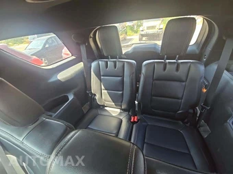 2017 Ford Explorer Limited - miniatura 14