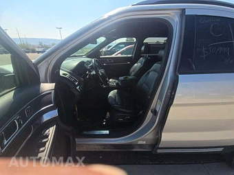 2017 Ford Explorer Limited - miniatura 6