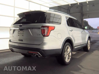 2017 Ford Explorer Limited – miniatura 4