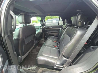 2017 Ford Explorer Limited - miniatura 13