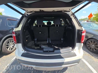 2017 Ford Explorer Limited - miniatura 15