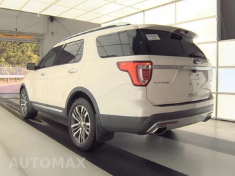 2017 Ford Explorer Platinum - miniatura 6