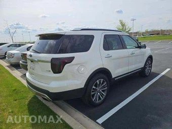 2017 Ford Explorer Platinum – miniatura 3