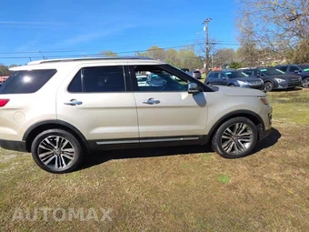 2017 Ford Explorer Platinum - miniatura 5