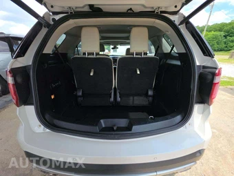 2017 Ford Explorer Platinum - miniatura 15