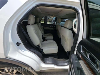 2017 Ford Explorer Platinum - miniatura 17