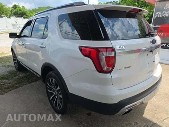 2017 Ford Explorer Platinum - miniatura 2
