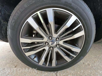2017 Ford Explorer Platinum - miniatura 38