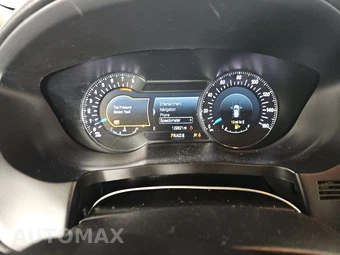 2017 Ford Explorer Platinum - miniatura 12