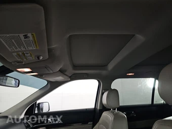 2017 Ford Explorer Platinum - miniatura 17