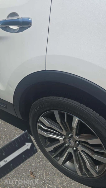 2017 Ford Explorer Platinum - miniatura 25