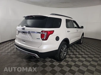 2017 Ford Explorer Platinum - miniatura 4