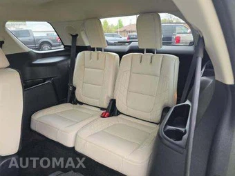 2017 Ford Explorer Platinum - miniatura 14