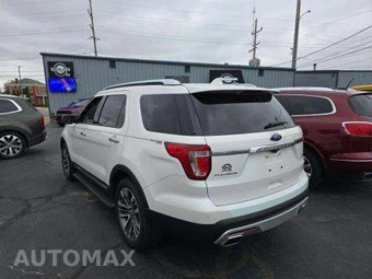 2017 Ford Explorer Platinum - miniatura 2