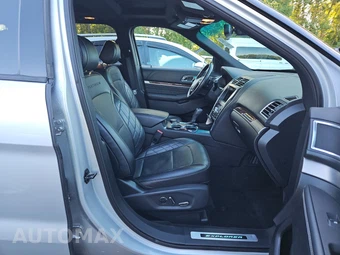 2017 Ford Explorer Platinum – miniatura 8