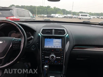 2017 Ford Explorer Platinum – miniatura 11