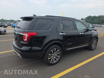 2017 Ford Explorer Platinum – miniatura 4