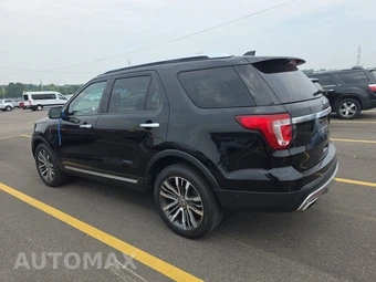 2017 Ford Explorer Platinum – miniatura 6