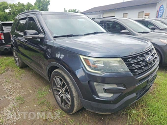 2017 Ford Explorer Sport - miniatura 4