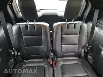 2017 Ford Explorer Sport – miniatura 14