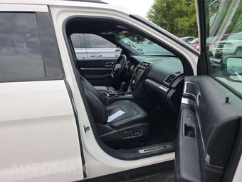 2017 Ford Explorer Sport – miniatura 19