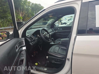 2017 Ford Explorer Sport – miniatura 6