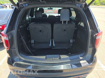 2017 Ford Explorer Sport - miniatura 17